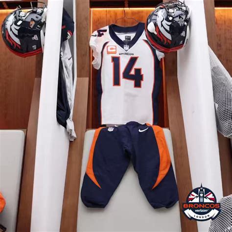 Chris Creamer On Twitter Rt Broncos White Top Blue Pants Debuting