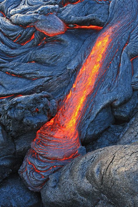 Active Pahoehoe Lava Flow January 28 2011 Kalapana Area Flickr