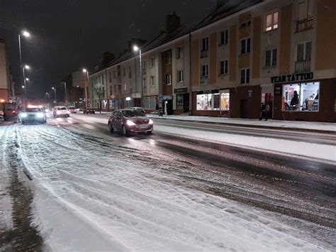 Intensywne Opady Niegu Oraz Silny Wiatr W Koszalinie I Regionie