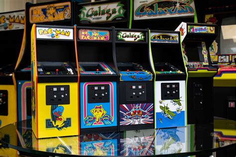 Inside The Obsessive World Of Miniature Arcade Machine Makers Wired Uk