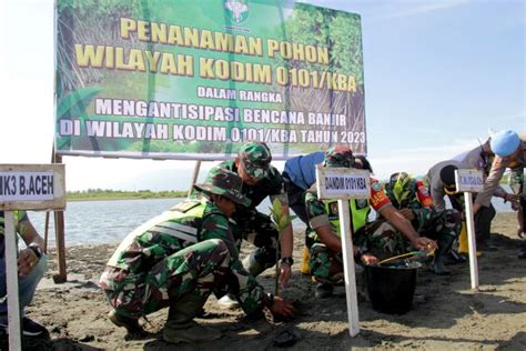 Kodim Kba Gelar Karya Bakti Bersih Bersih Pasar Dan Penanaman