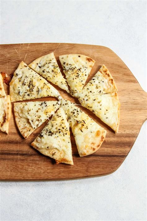 Mini Naan Pizza Recipe Sweetphi