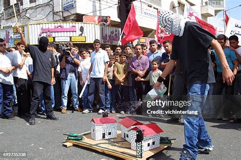 Second Palestinian Intifada Photos and Premium High Res Pictures ...