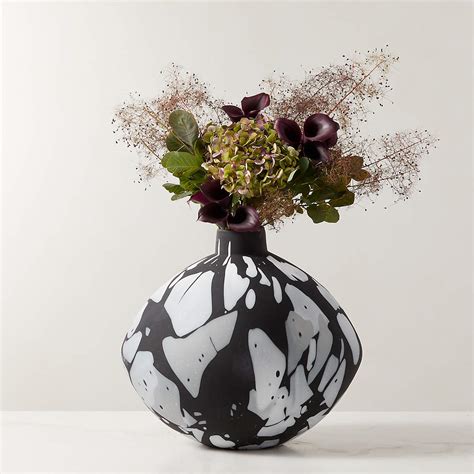 Aleksi Matte Black Patterned Glass Vase + Reviews | CB2 Canada