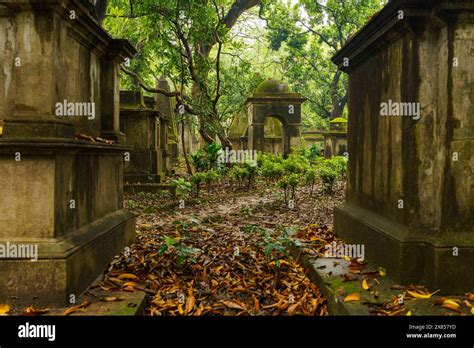 South Park Street Cemetery In Kolkata India Historic Cemetery With