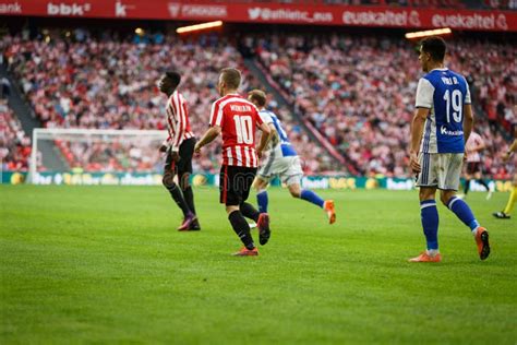 BILBAO, SPAIN - OCTOBER 16: Iker Muniain, Athletic Club Bilbao Player ...