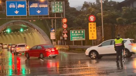 春節連假首日！ 蘇花路廊蘇澳端一早湧車潮