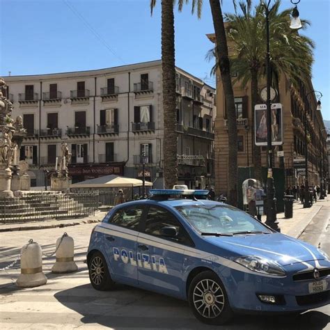 Palermo La Polizia Blocca Un Furto Con Vetrina Spaccata Due Arrestati