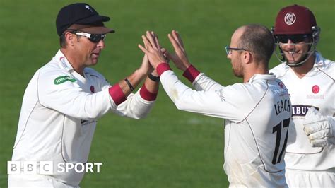 County Championship Somerset Beat Title Rivals Yorkshire At Headingley Bbc Sport