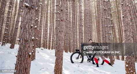 14 Pushing Car Uphill Stock Photos, High-Res Pictures, and Images ...