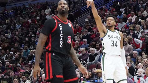 Giannis Antetokounmpo S Points Lead Milwaukee To Fifth Consecutive