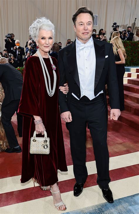 Elon Musk Walks Met Gala Carpet With His Mother Maye