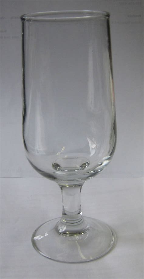 12 Oz Goblet Style Glass Used