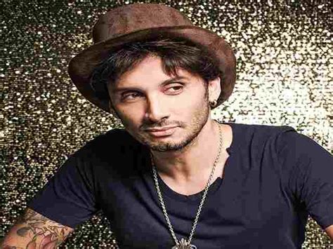 Fabrizio Moro Et Altezza Moglie Figli E Vita Privata Del Cantante