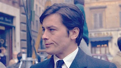 Décès d Alain Delon légendaire acteur de cinéma français à l âge de