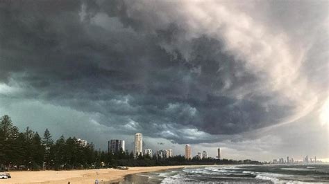 More Storms To Lash Gold Coast This Weekend With 30mm Of Rain On