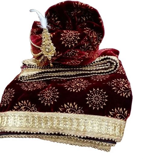 Maroon Velvet Turban Dupatta Set At Wedding Turban In New Delhi