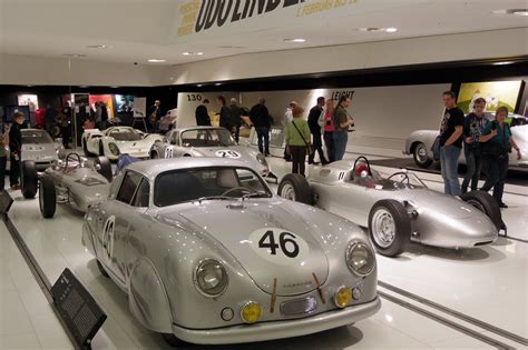 Porsche Museum Stuttgart | Classic & Sports Car