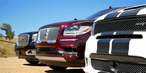 Lincoln Navigator Vs Gmc Yukon Denali Vs Dodge Durango Srt Kter Je