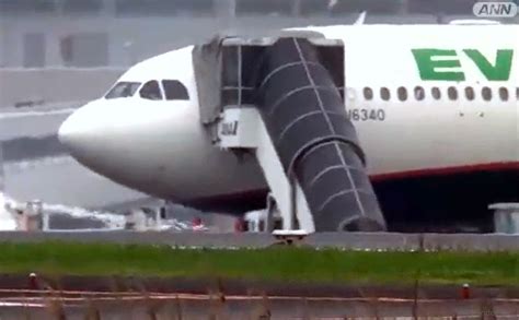 日本东京羽田机场两架飞机擦撞 泰国航空飞机撞上长荣航空飞机航空安全资讯航空圈