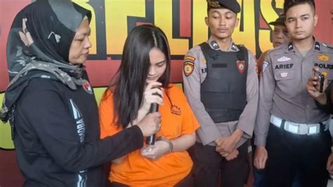 Fakta Mahasiswi Pekanbaru Marisa Putri Tabrak Ibu Guru Hingga Tewas