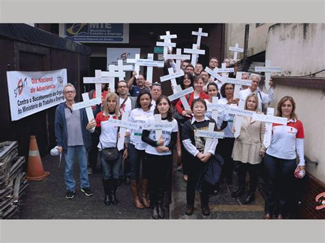 Campanha Salarial Ds Santos Organiza Manifesta O De Protesto De