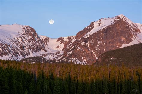 Moon Over Hallett Peak Photograph By Aaron Spong Pixels