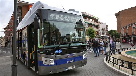 El Gobierno Regional Pone En Marcha El Primer Autobús De Líneas