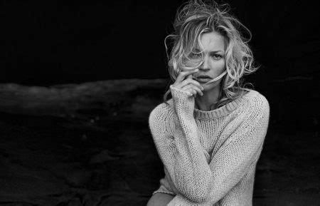 Kate Moss Is Simply Stunning In Naked Cashmere Campaign Fashion Gone Rogue