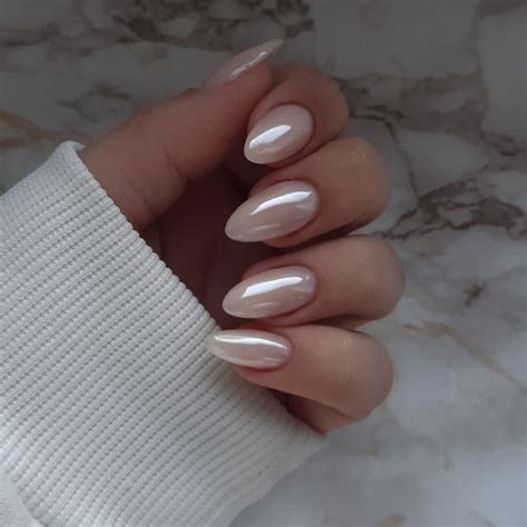 Hailey Bieber Nails Stylish Nails Gel Nails Simple Nails