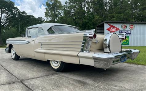 Continental Equipped Excellent 1958 Oldsmobile 88 Barn Finds