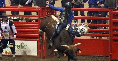 Rodeo Rapid City, 4-time Rodeo of the Year, comes to Summit Arena