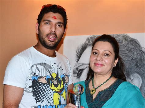 Yuvraj Singh Biography, Height, Weight, Age, Salary, Net Worth, Wife ...