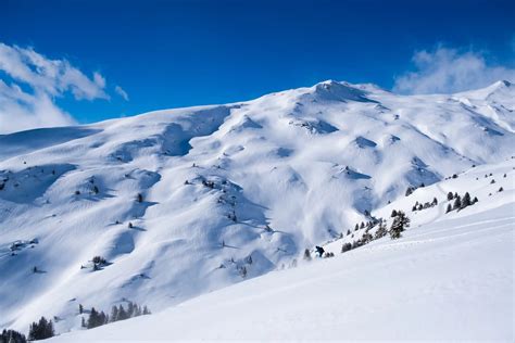 17 Tips For A Perfect Ski Trip To LAAX