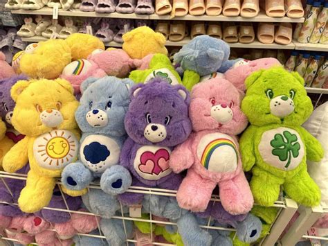 Chinese Plush Toy Store Expands Into Orlando With 100th Store In US