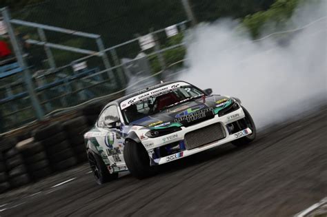 Experience Authentic Drifting At One Of Japans Most Popular Circuits