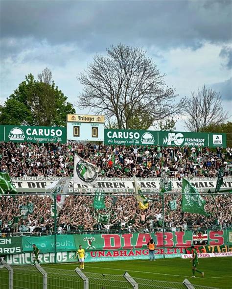 Fotos Galerie Heimfans Bsg Chemie Leipzig Fc Carl Zeiss Jena