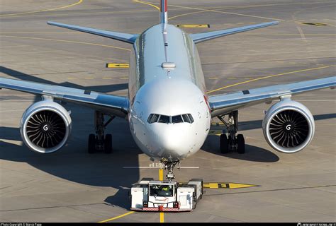 HB JNJ Swiss Boeing 777 3DEER Photo By Marco Papa Sky Lens Aviation