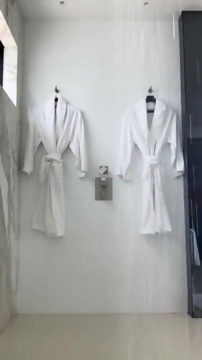 Thick Milf Nude Bathroom