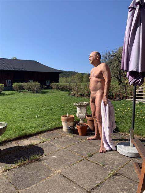 Naturist Art Model On Twitter The Sun Keeps Shining Over Sweden