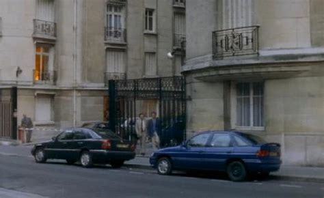 Imcdb Org Ford Escort Ghia Mkv In Boulevard Du Palais