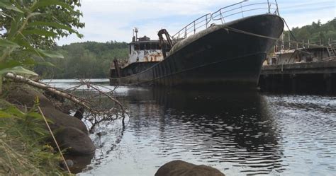 Bridgewater, N.S. mayor eager to have derelict vessels removed from ...