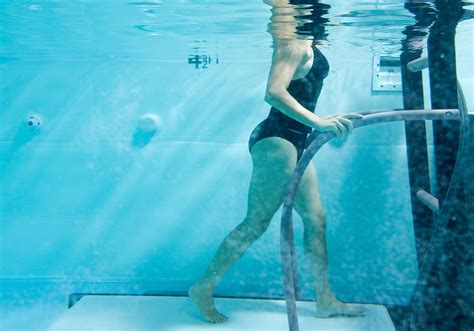 Exploring The Benefits Aquatic Therapy For Chronic Pain Management