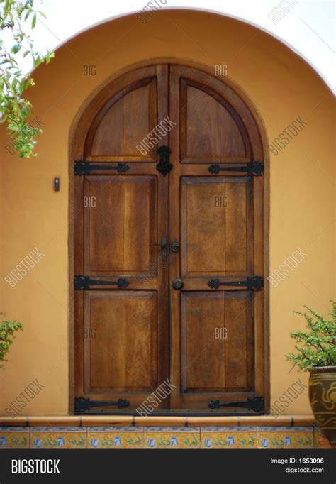 Front Door - Arched Image & Photo (Free Trial) | Bigstock