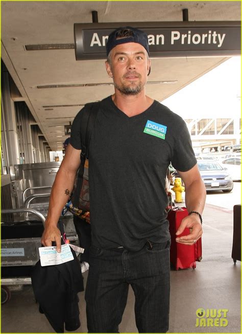 Josh Duhamel S Spaceman Trailer Is Released Photo 3682652 Josh