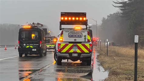 Tanker Truck Rollover Closes Exit 42 Southbound On Maine Turnpike