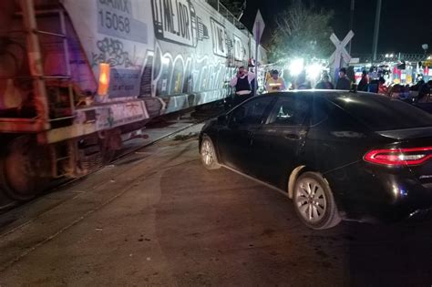 Trata De Ganarle Paso Al Tren Y Lo Chocan