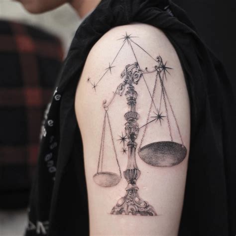 Tattoo Mit Dem Tierkreiszeichen Waage Symbolik Optimale Platzierung