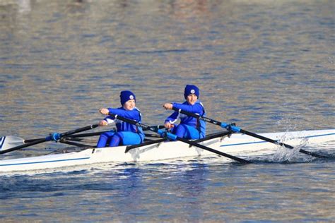 Torino Regata Internazionale Dinverno Sul Po Societ