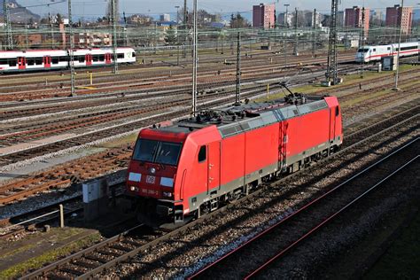 Durchfahrt Am Von Ber Gleis Durch Den Badiscehn